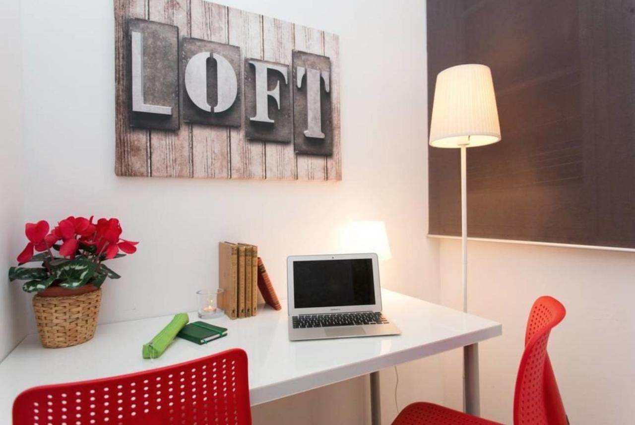 Priority Fira Apartments Barcelona Luaran gambar