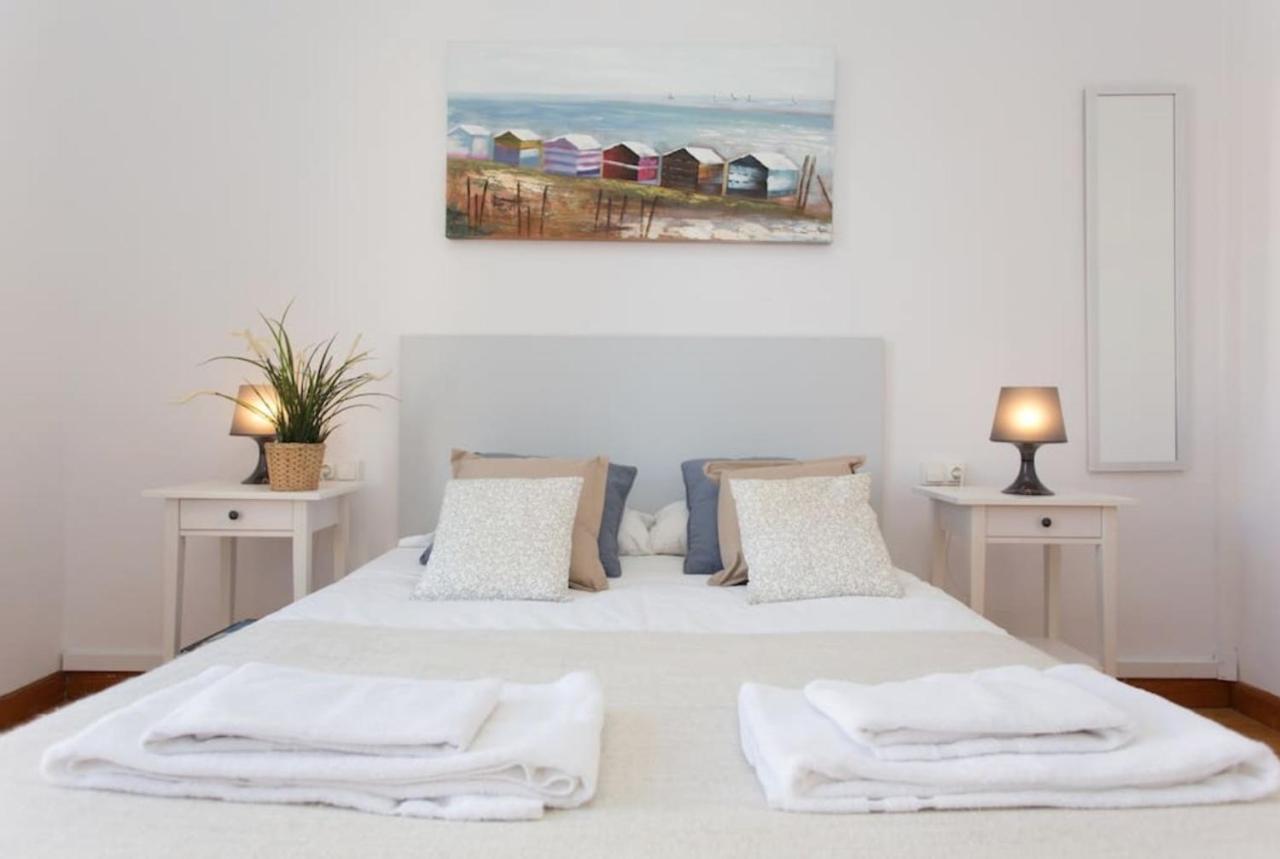 Priority Fira Apartments Barcelona Luaran gambar
