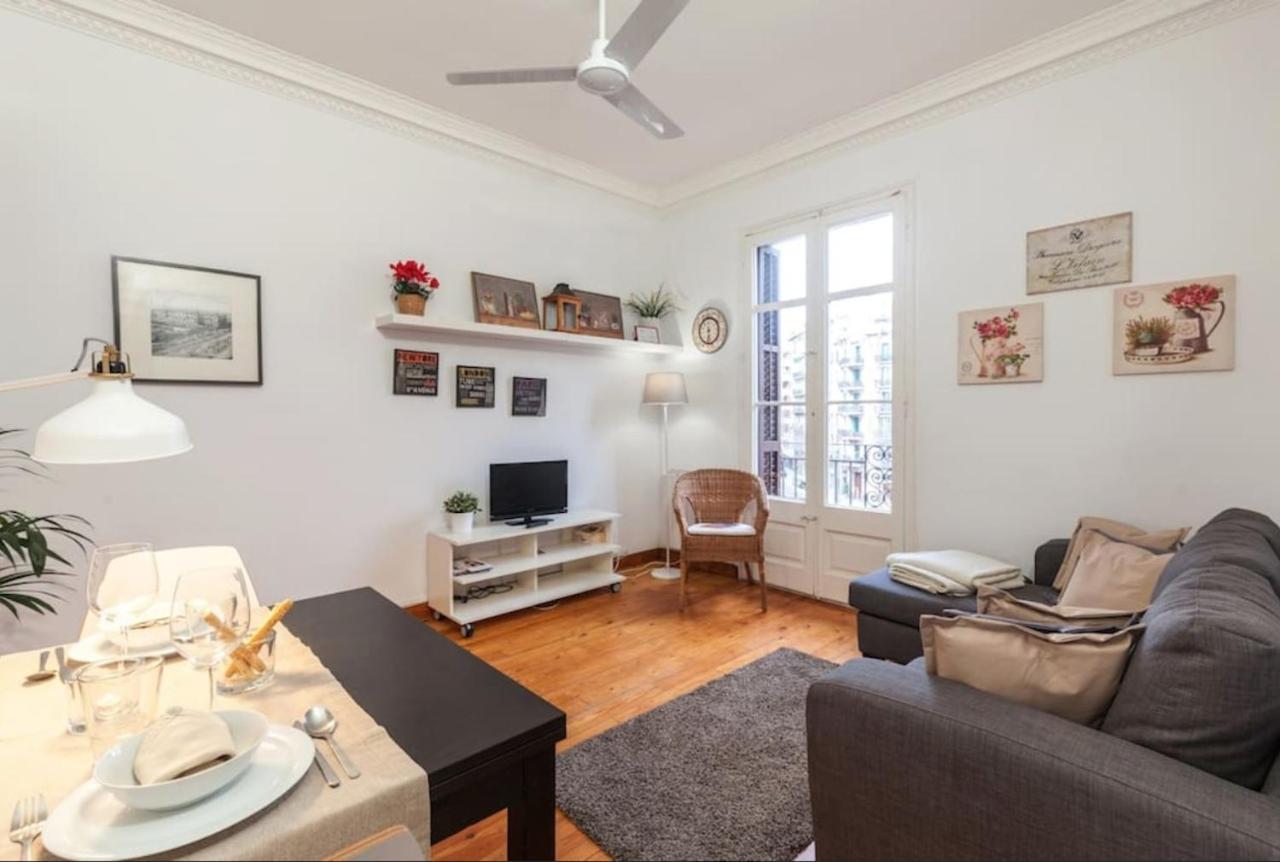 Priority Fira Apartments Barcelona Luaran gambar