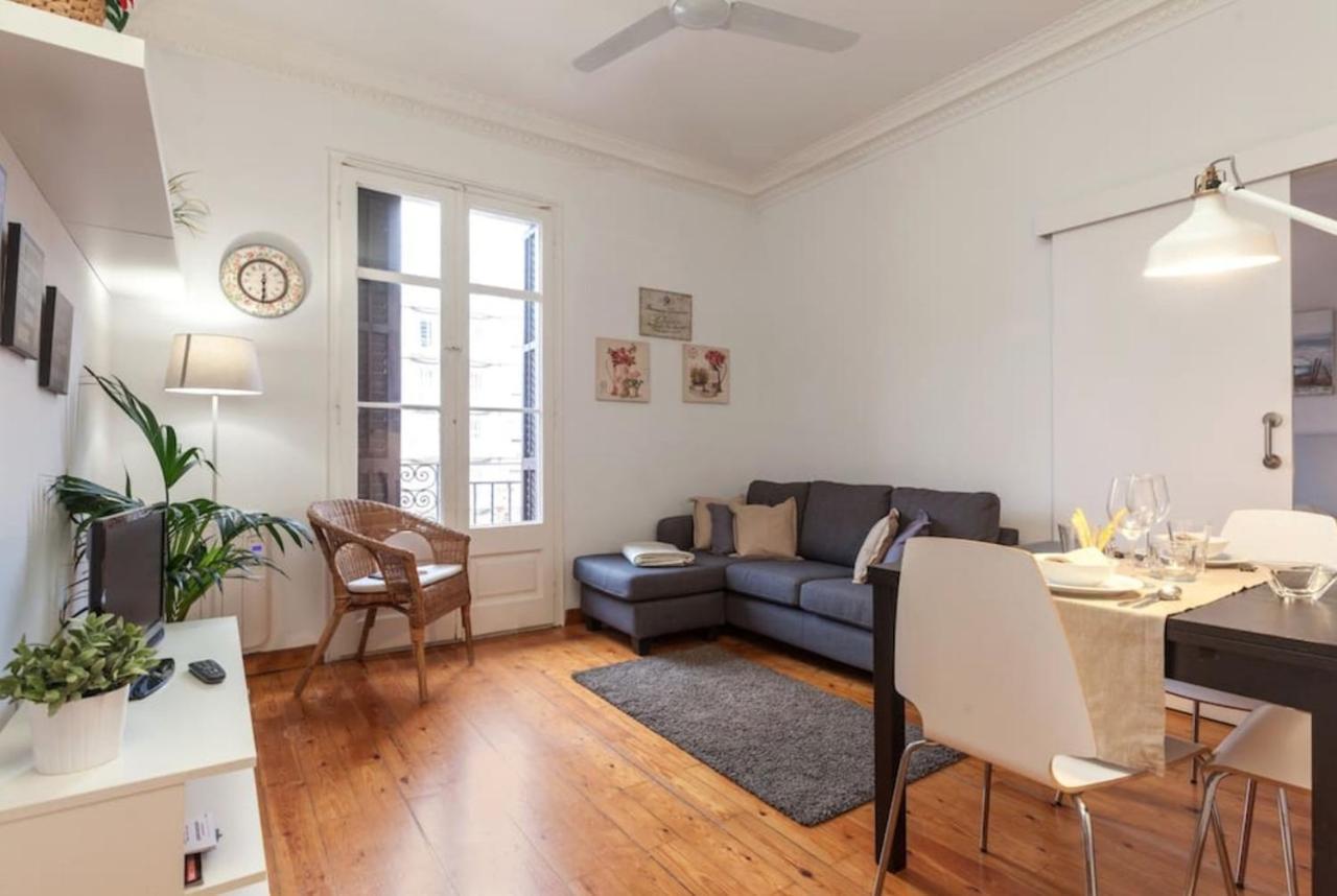 Priority Fira Apartments Barcelona Luaran gambar